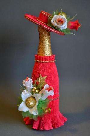 ozdobte fľašu šampanského technikou sladkého dizajnu