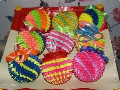 كرة عيد الميلاد من الوحدات