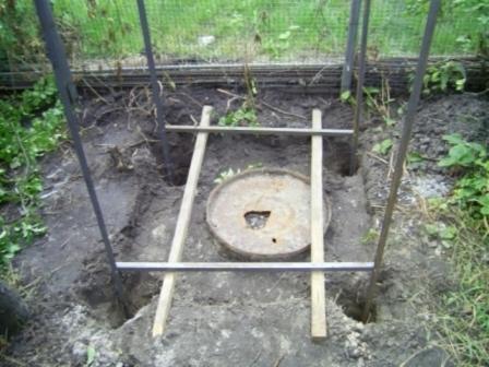 Valmistelut kesäsuihkun rakentamista varten