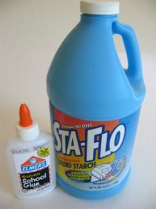 Liman valmistaminen liimasta ja tärkkelyksestä