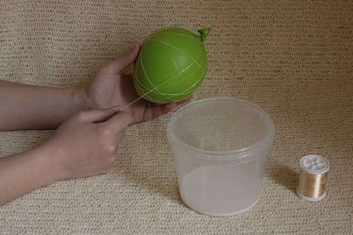 Teemme joulupallot omin käsin koristamaan joulukuusi Joulupallot käsin mestarikurssi