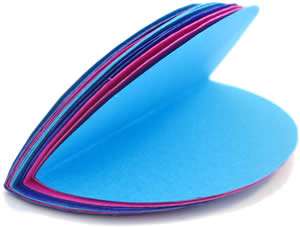 Teemme joulupallot omin käsin koristamaan joulukuusi paperipallo