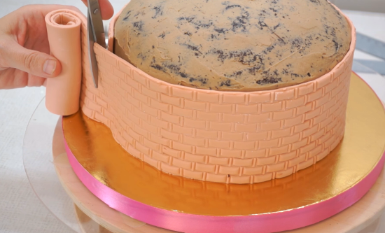 Kotitekoinen kakku-mastiksi: vaiheittaiset reseptit, valokuvaesimerkit, video