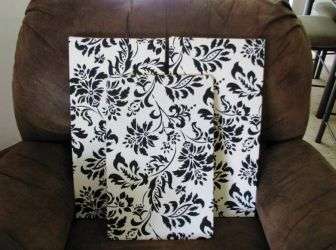 tee-se-itse-modulaaristen maalausten etu, toisin kuin valokuvapaperi, on, että voit poistaa ne milloin tahansa, ja