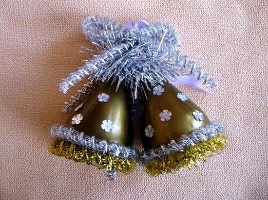 Uusia ideoita jouluaskarteluun muovipulloista Uusia ideoita jouluaskarteluun muovipulloista