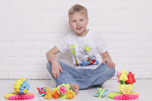 اوريغامي iz-bumagi-dlya-detej-3-4-let-prostye.jpg