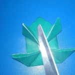 Origami-paperi lapsille: yksinkertaisia kaavioita, vaiheittaisia valokuvia ja videoita