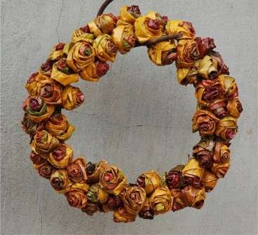 ruusujen seppele - vaahteran lehdet