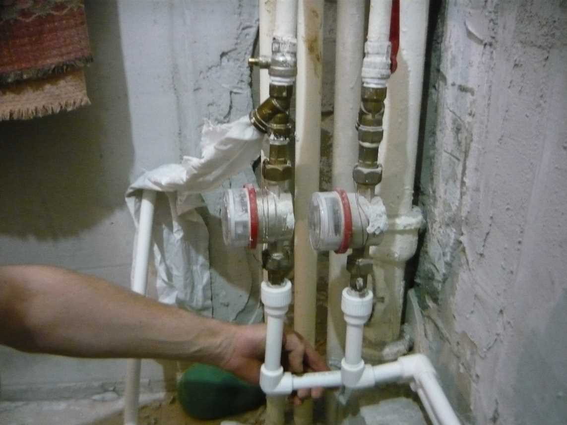 Installation af polypropylenrør med en strømhane