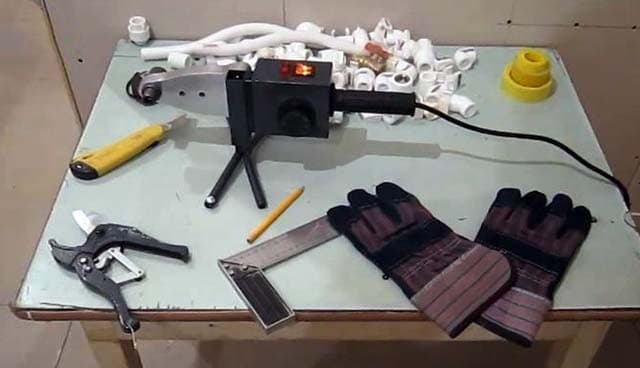 Lodning af polypropylenrør - klargøring af arbejdspladsen VVS installationsværktøj