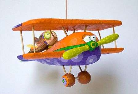 On myös tärkeää valmistaa sopivat lomakkeet alkuperäisten eläinten käsityön valmistamiseksi papier-mâchésta.