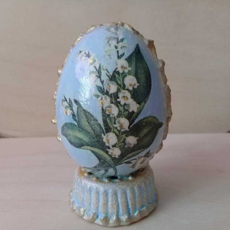 Pääsiäismuna - ideoita pääsiäismunien koristeluun sekä käsityöideoita munien muodossa eri toteutustekniikoissa