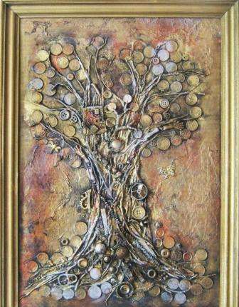 Ένα όμορφο δέντρο θα γίνει μια πρωτότυπη διακόσμηση για ένα σαλόνι ή διάδρομο.