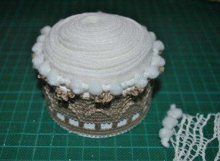 Lurvet stil mors pinpude er næsten klar