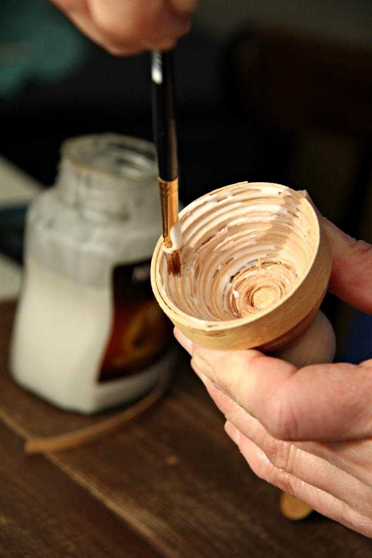 Käsityöt koivunkuorestä: vaiheittaiset ohjeet omien käsien tekemiseen, kaaviot ja mallit, ideoita luoviin käsityöihin