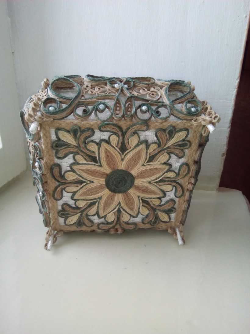 DIY jutové remeslá krok za krokom: jednoduché pokyny s fotografiami a popismi