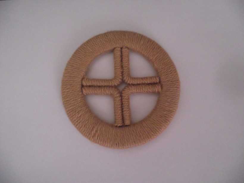 DIY jutové remeslá krok za krokom: jednoduché pokyny s fotografiami a popismi