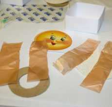 Håndværk fra plastposer-interessante ideer med en trinvis beskrivelse