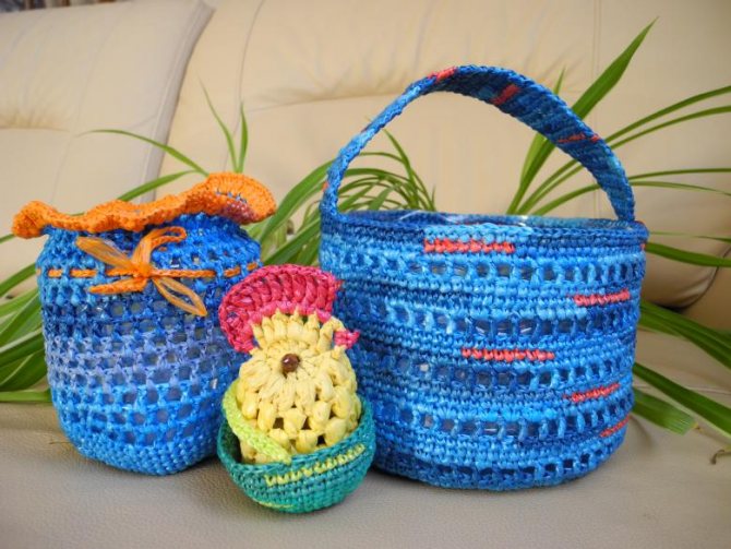 Håndværk fra plastposer-interessante ideer med en trinvis beskrivelse