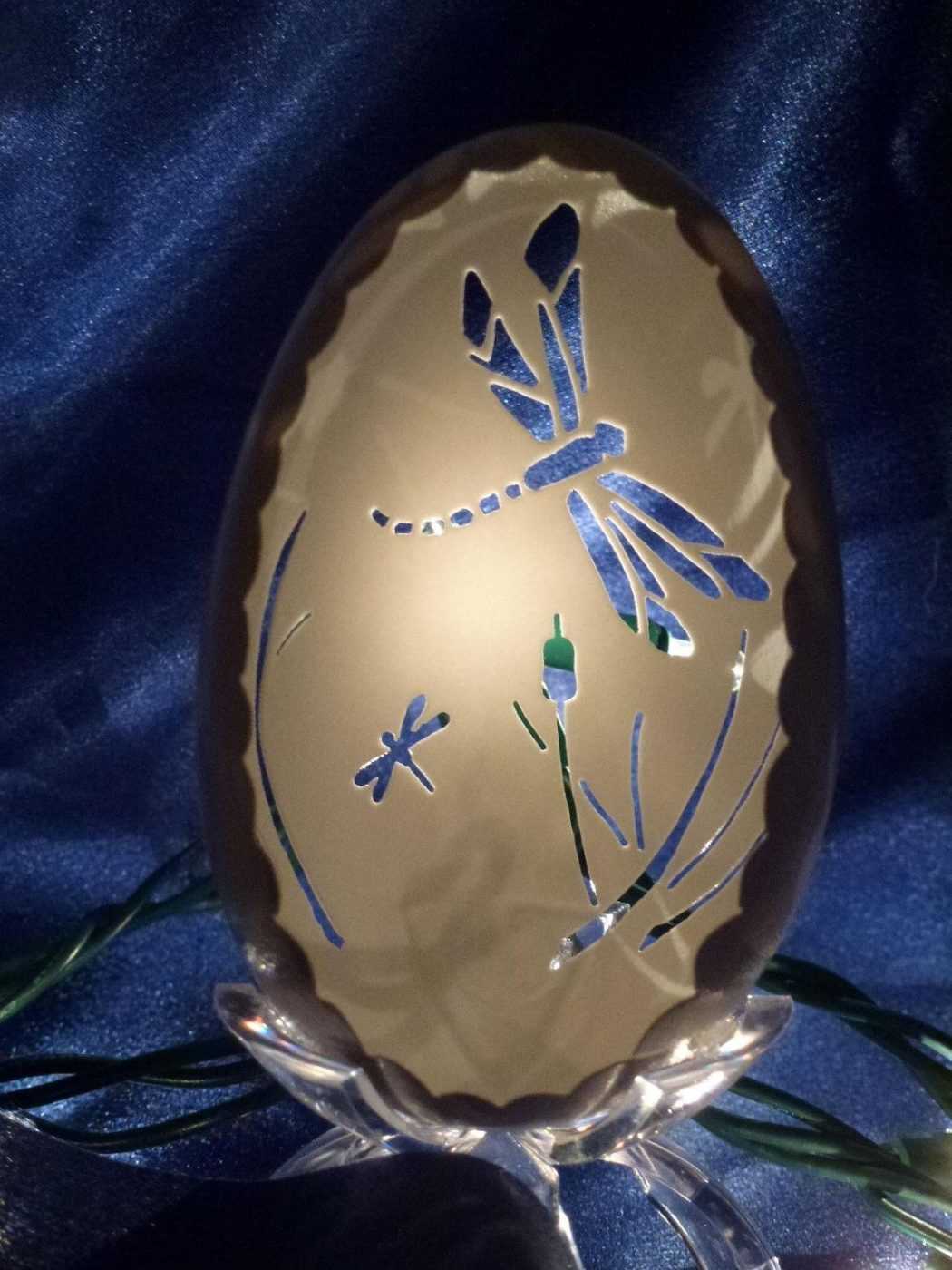 Χειροτεχνίες από κέλυφος αυγού: παραδείγματα φωτογραφιών των καλύτερων έργων και περιγραφή της κατασκευής τους