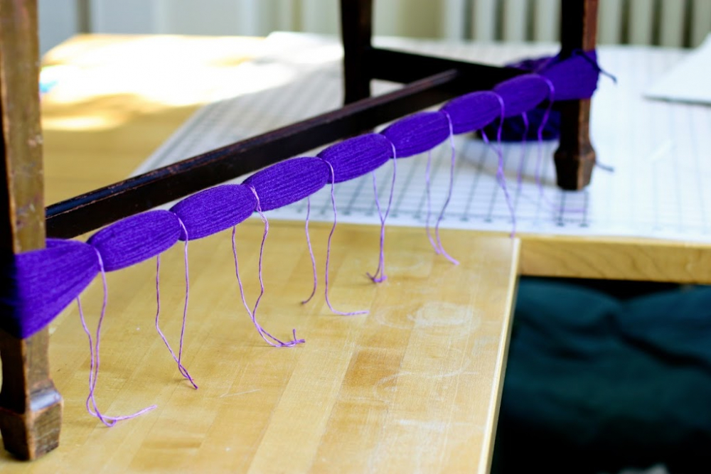 كيفية صنع بوم بوم من الغزل