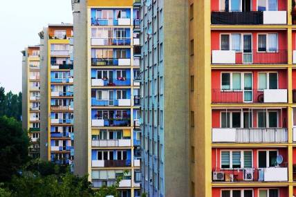 Svagt vandtryk i lejligheden - hvad man skal gøre: hvordan man øger trykket i vandforsyningen