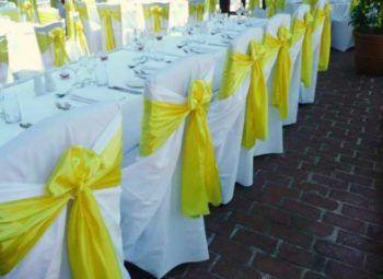 kuinka kaunista sisustaa tuoleja häihin