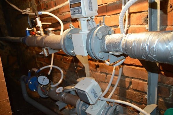 Varmemålere til opvarmning i en lejlighedsbygnings driftsprincip og installationsfunktioner