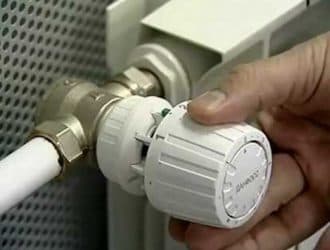 Ako odstrániť tepelnú hlavu danfoss?