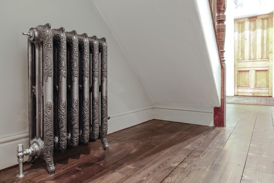 Τύποι και τύποι θερμαντικών σωμάτων θέρμανσης, τα πλεονεκτήματα και τα μειονεκτήματά τους