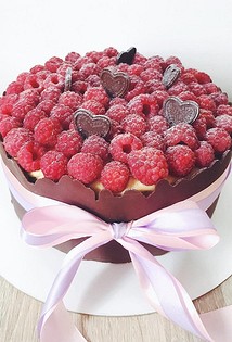 Dekorer kager på forskellige måder: praktiske tips til nybegyndere kokke