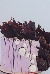 Dekorer kager på forskellige måder: praktiske tips til nybegyndere kokke