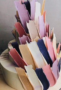 Dekorer kager på forskellige måder: praktiske tips til nybegyndere kokke