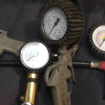 Η συσκευή και η αρχή λειτουργίας ενός λέβητα αερίου διπλού κυκλώματος