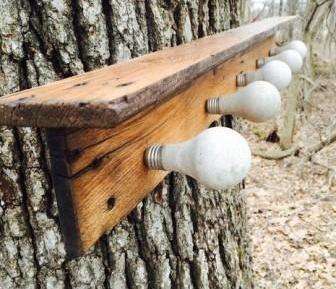 Ripustin päällysvaatteille dachassa Vaatekaapin seinä, tee se itse