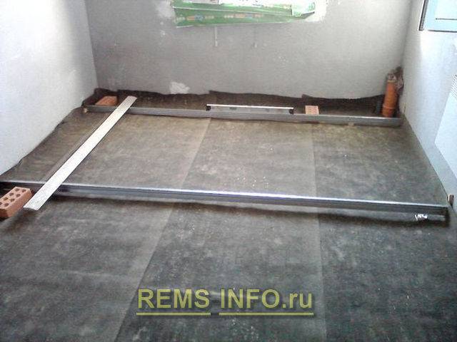 Vand varmeisoleret gulv uden afretningslag - vejledning og konstruktionsteknologi