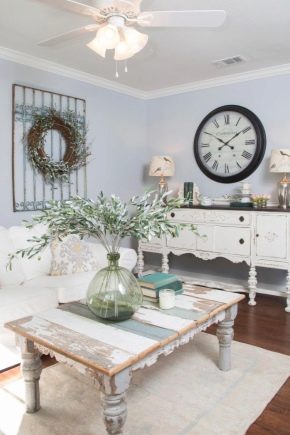 Холни маси в стил Прованс